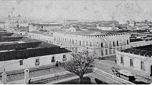 Archivo:Vistadesdeteateo