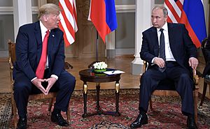Archivo:Vladimir Putin & Donald Trump in Helsinki, 16 July 2018 (2)