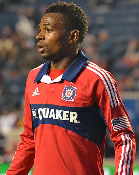 Yazid Atouba playing for the Fire