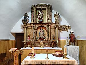 Archivo:Altar de la iglesia de Oville