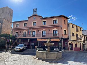 Archivo:Ayuntamiento de Jarandilla de la Vera
