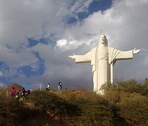 Archivo:CRISTO DE LA CONCORDIA 1