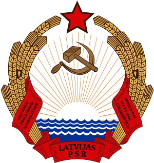 Archivo:Emblem of the Latvian SSR