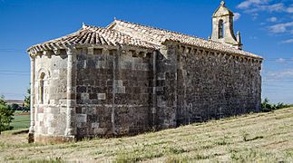 Ermita-de-san-cristobal-sotresgudo-junio-2014-39
