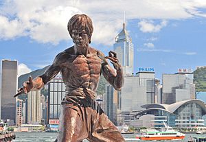 Archivo:Hong kong bruce lee statue