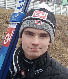 Marius Lindvik (NOR) 2020.jpg