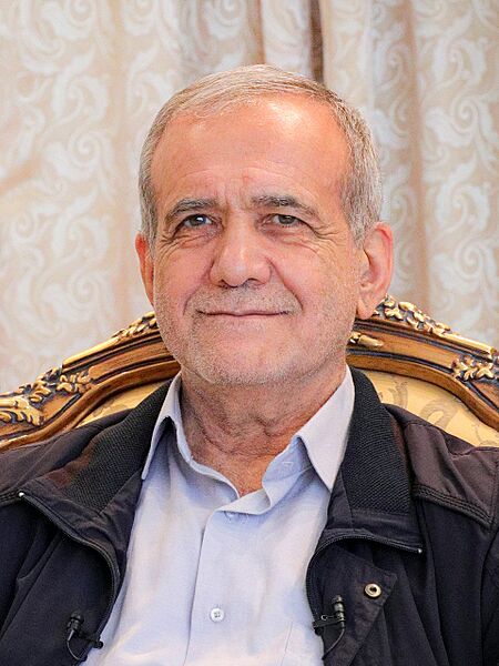 Masoud Pezeshkian 2024 (A) (cropped)