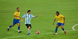 Archivo:Messi olympics-soccer-7