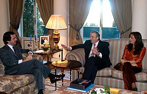 Archivo:Néstor Kirchner y José María Aznar-Marid-Enero 2004
