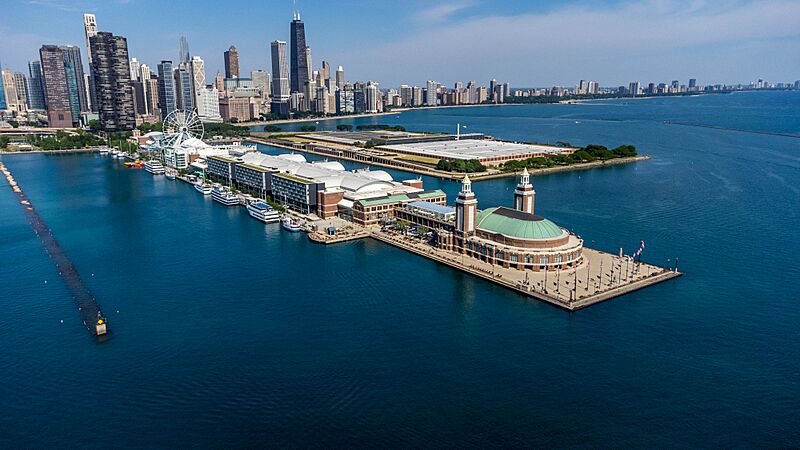 Navy Pier NW