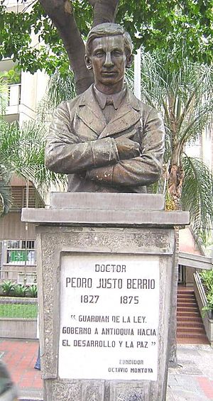Archivo:Pedro Justo Berrio-busto-Medellin(A)