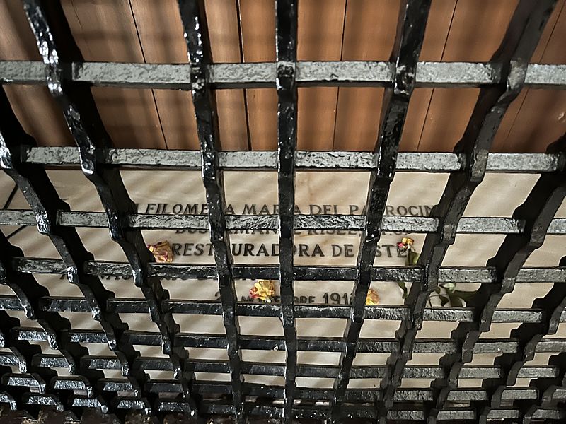 Sepulcro Sor Filomena Iglesia de la Concepción