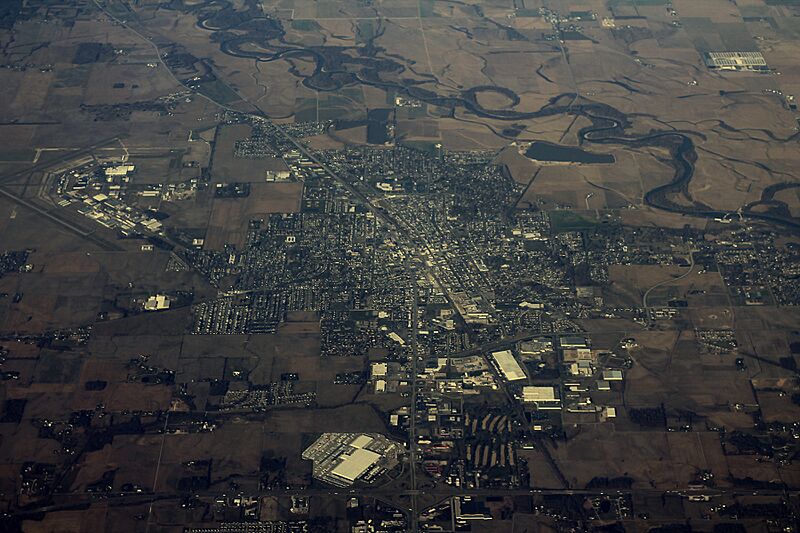 Seymour, Indiana - Aerial (39120302040)
