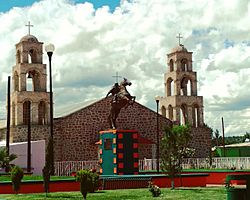 Templo en Ignacio Zaragoza, Chihuahua.jpg