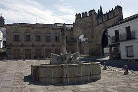 Baeza-Fuente de los Leones-Casa del Pópulo-20110918.jpg