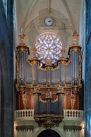 Archivo:Bordeaux - Basilique Saint-Michel - Orgue