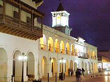 Archivo:Cabildo - Salta (5708)