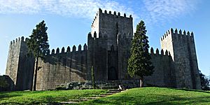 Archivo:Castelo de Guimaraes