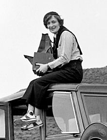 Dorothea Lange 1936 portrait.jpg