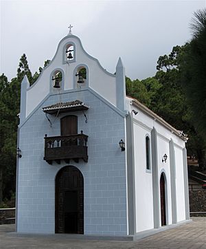 Archivo:Ermita Pino de la Virgen El Paso La Palma-3