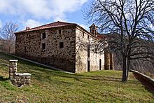 Archivo:Ermita de la Cruz del Monte-Muro de Cameros-18048
