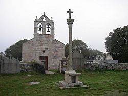 Igrexa de Santiago de Lestedo, Palas de Rei.jpg
