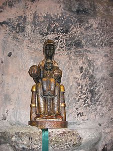 Archivo:Imagen de la Virgen de Montserrat