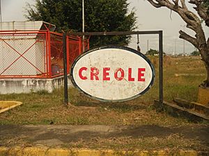 Archivo:Letrero de Creole, San vicente