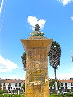 Monumento a Toribio Rodríguez de Mendoza.jpg