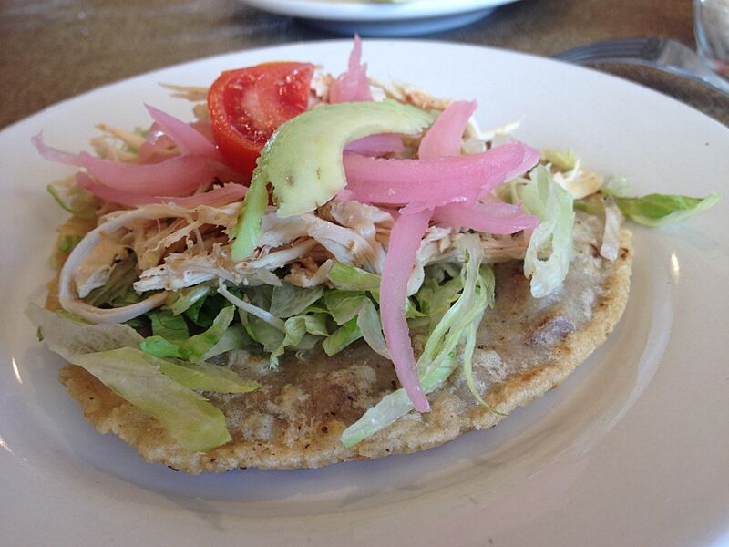 Panucho yucateco