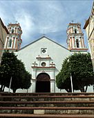 Parroquia de los Santos Apóstoles Felipe y Santiago, San Felipe Jalapa de Díaz.jpg