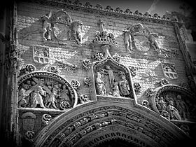 Principal facade of Santa María la Real Church - black and white photo - Aranda de Duero - Spain