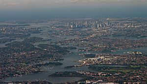 Archivo:Sydney gnangarra 0305-10
