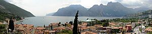 Archivo:Torbole Panorama