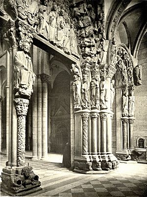 Archivo:036 Santiago (da Compostela) Portico de la G loria in der Kathedrale