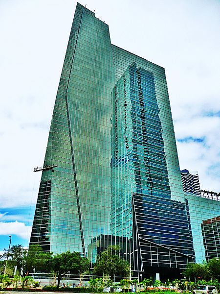 1450 Brickell reflection