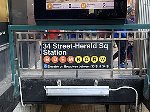 34th Street-Herald Square entrance.jpg