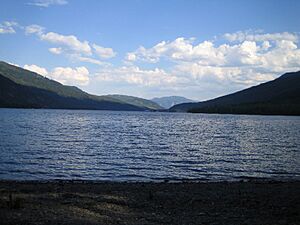 Archivo:Adams Lake