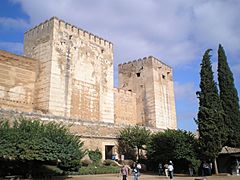 Alhambra-Torre del homenaje-Plaza de armas