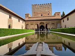 Archivo:Alhambra 18 04 48 908000