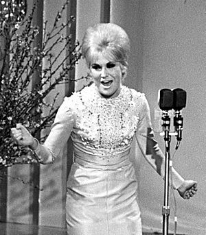 Archivo:Dusty Springfield Sanremo 1965 (cropped)
