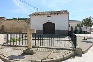 Archivo:Ermita del Cristo, Valverde de Campos