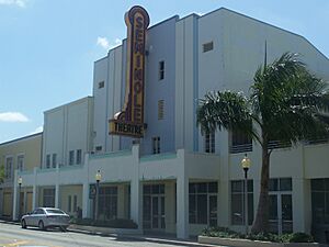 Archivo:Homestead FL Downtown HD Seminole Theatre01