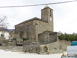 Archivo:Iglesia de Arguis