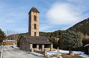 Archivo:Iglesia de San Miguel de Engolasters, Engolasters, Andorra, 2013-12-30, DD 01