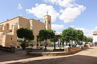 Iglesia de Santiago Apóstol, Villanueva de Alcardete 02.jpg