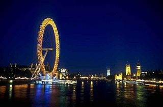 London Eye and Westminster at Queen's Golden Jubilee - geograph.org.uk - 40176.jpg