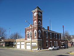 Municipal building in Redkey.jpg