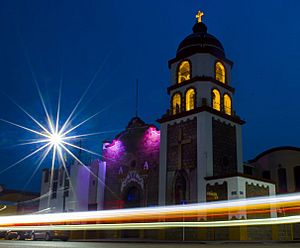 Archivo:Parroquia de Guadalupe, Sabinas