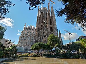 Sagrada Familia 8-12-21 (1).jpg